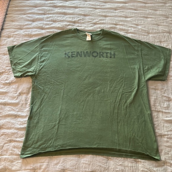 KENWORTH Other - 💙 5 for $20 - KENWORTH T-shirt size 2x
